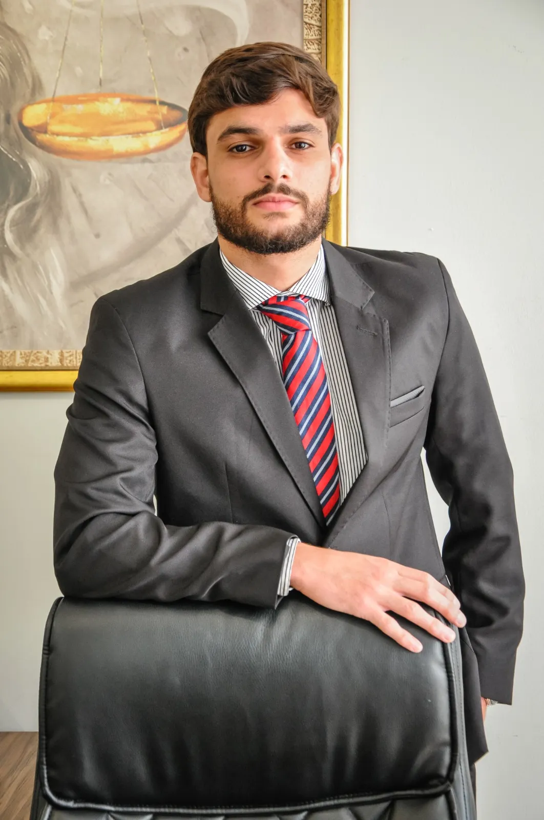 Dr. Álvaro Ávila, advogado trabalhista em Lavras MG